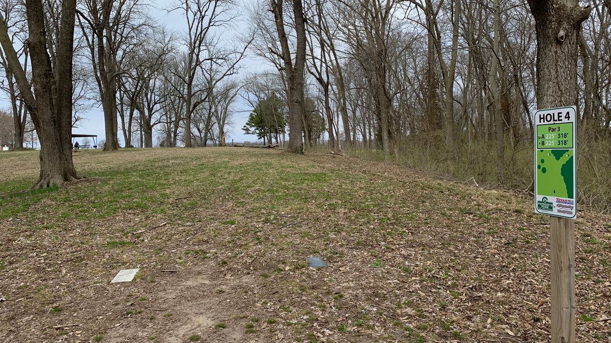 Hole 4