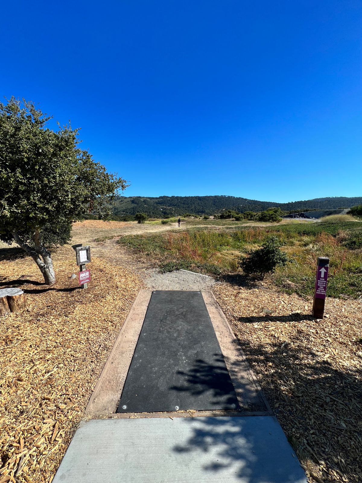 Tee pad.