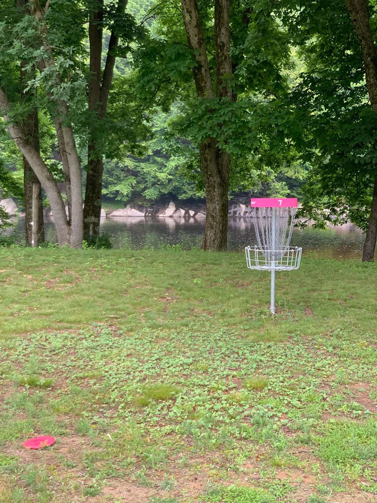 Hole 7 up to the River bank