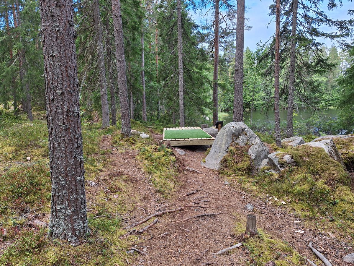 Hål 4 ligger naturskönt efter Vippån