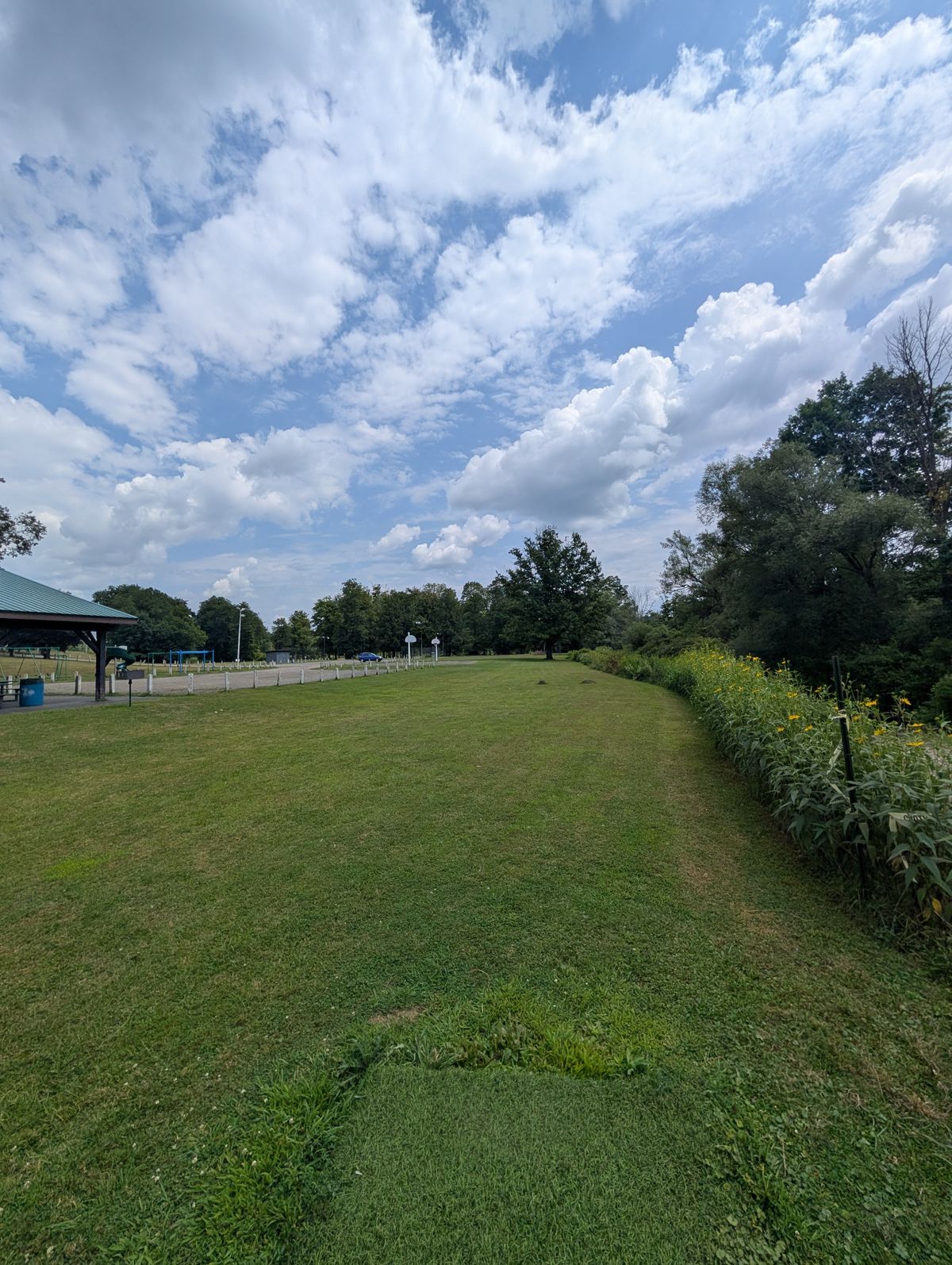 Hole 1 tee pad