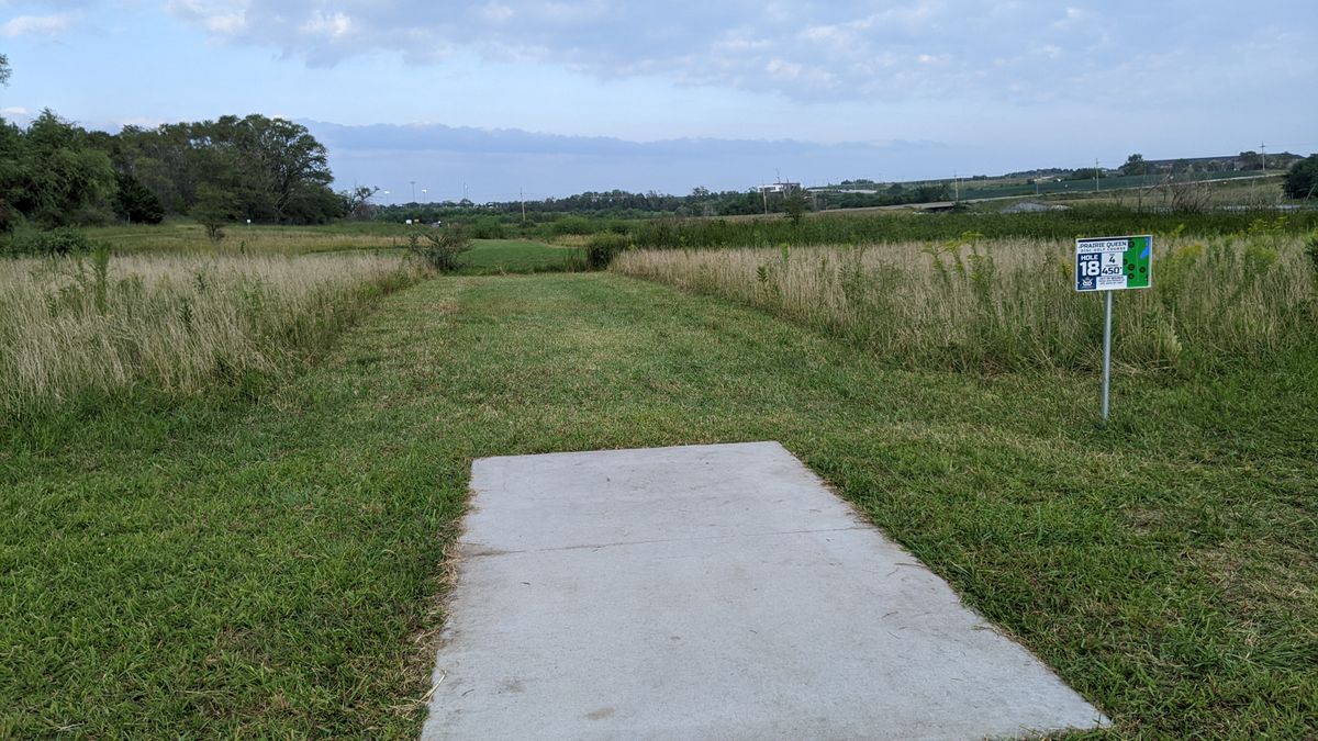 Tee 18