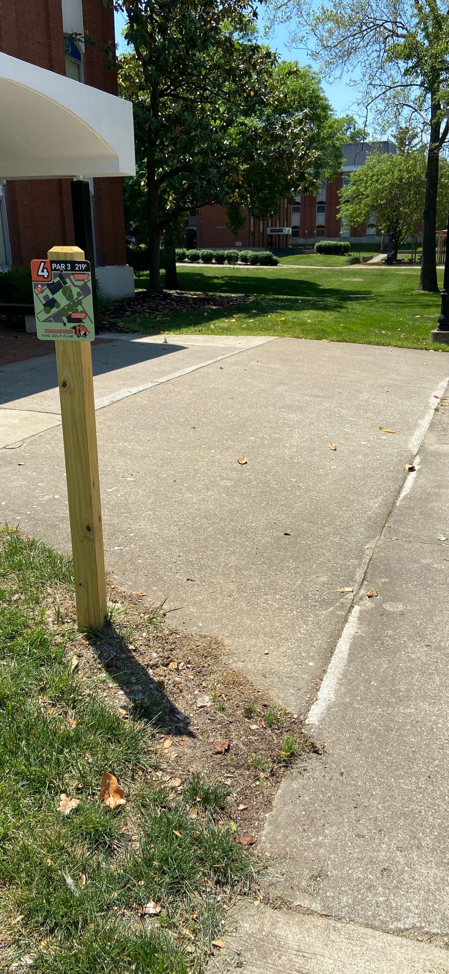 Hole 4