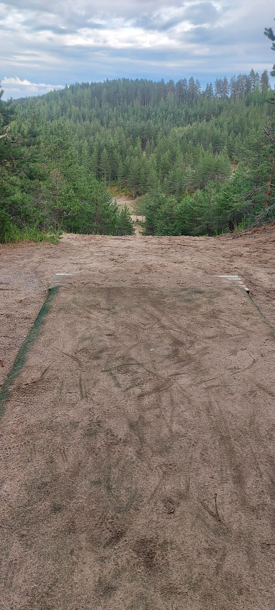 Tarinalaakso Old Course hole 16 tee
