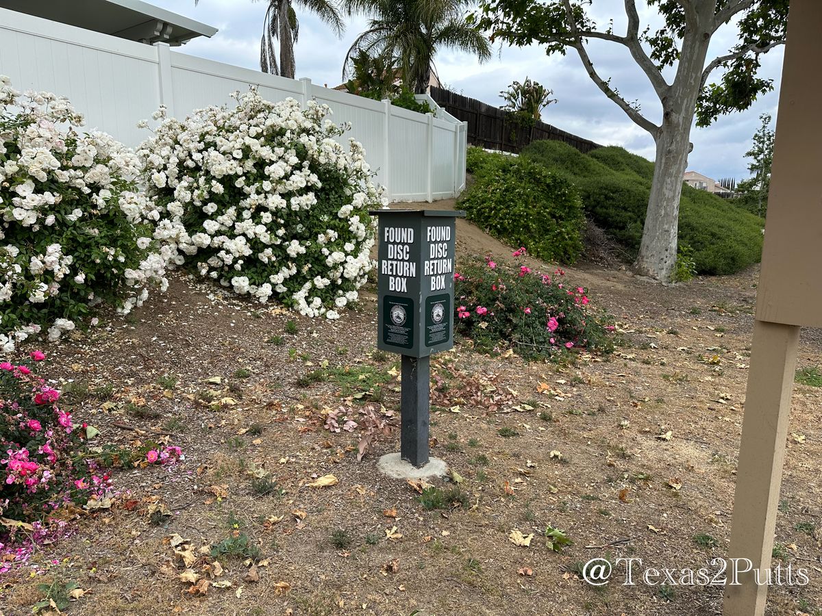Lost disc box