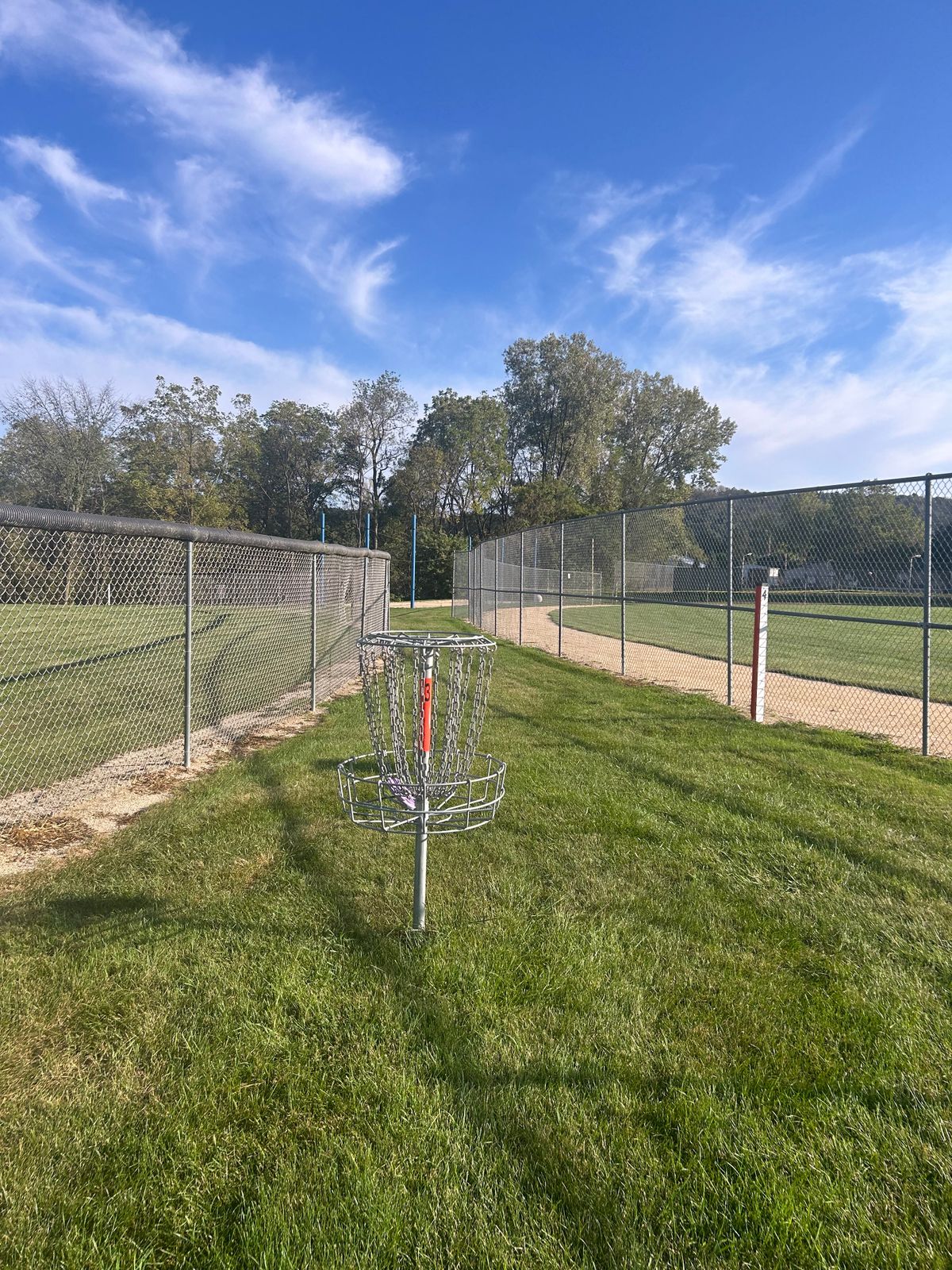 Hole 3 basket
