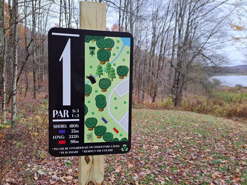 Hole 1 Sign