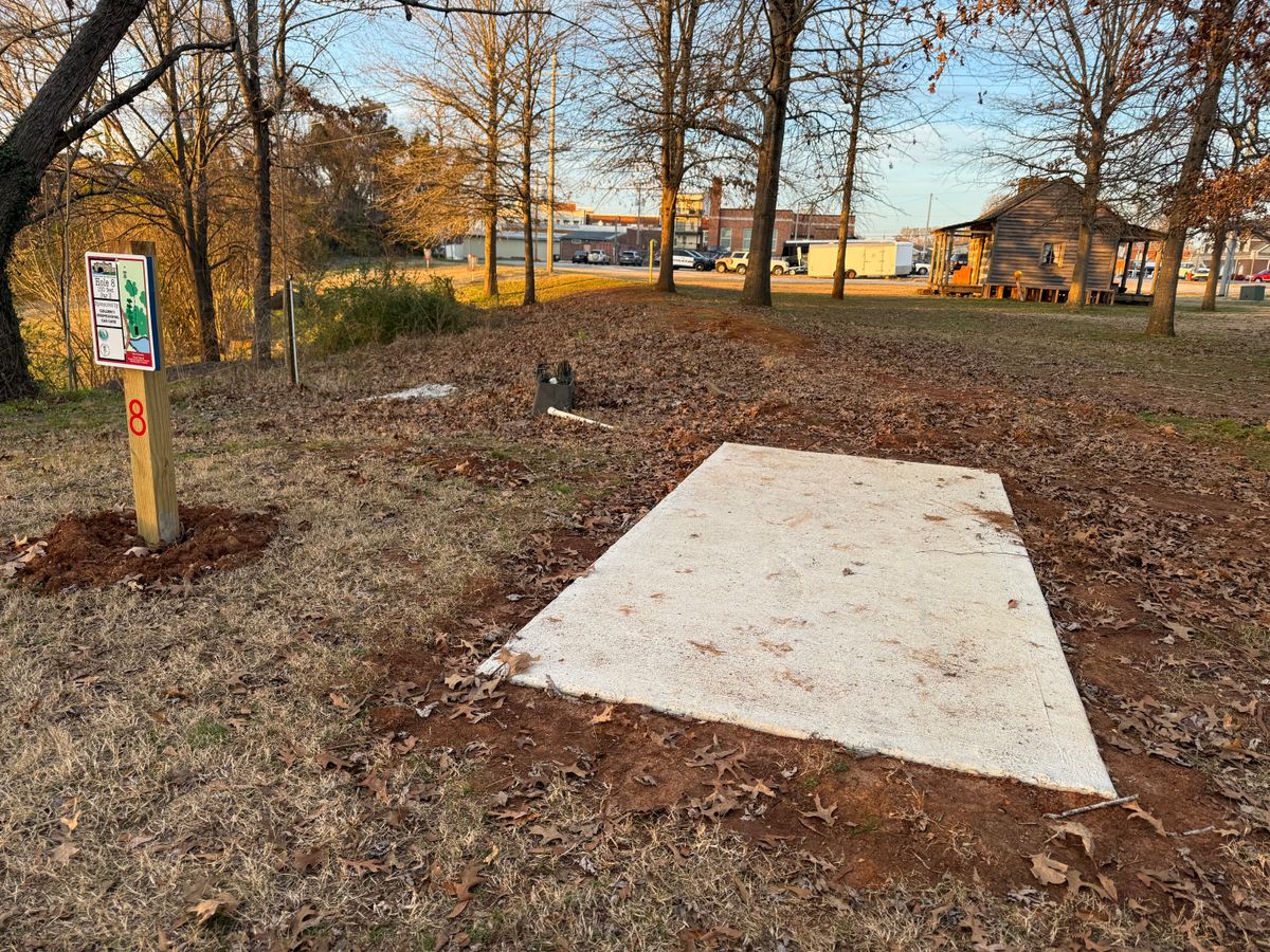 Hole 8