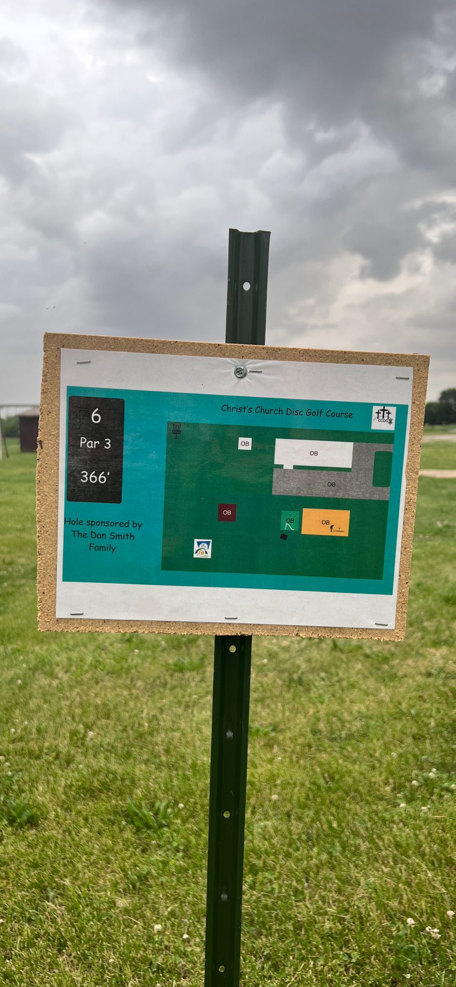 hole 6 sign/pad