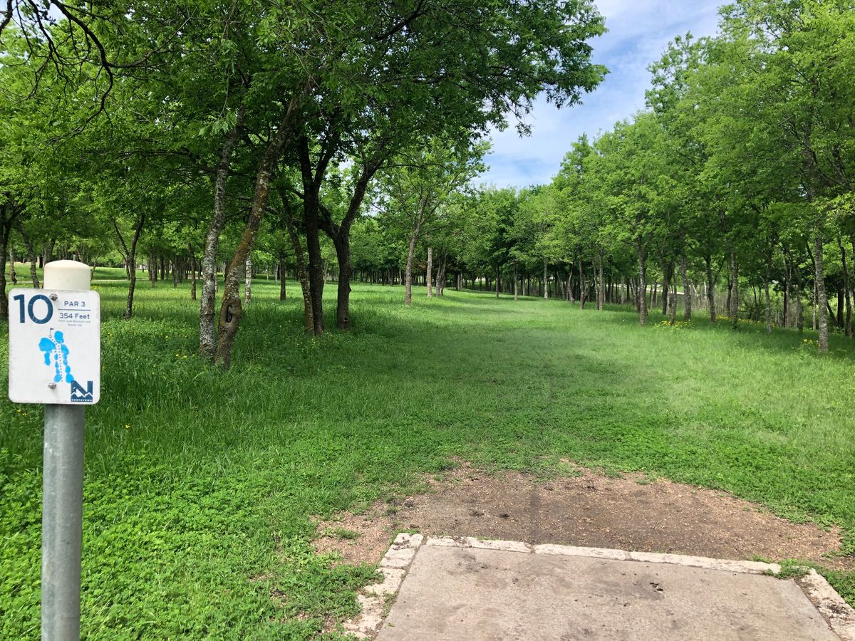 Hole 10 tee pad.