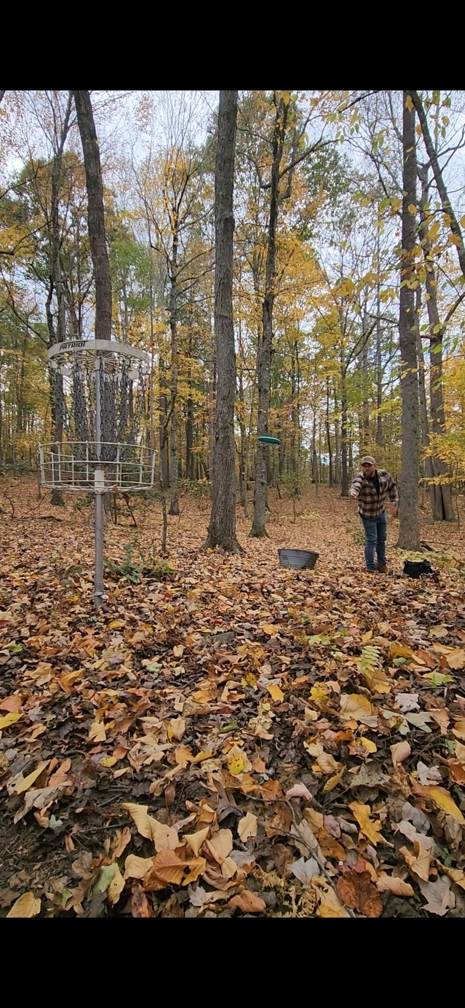 Going for par.