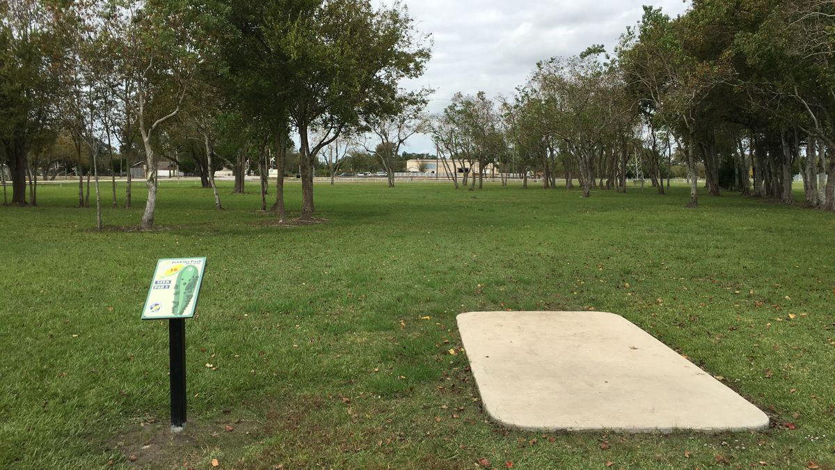 Hole 16