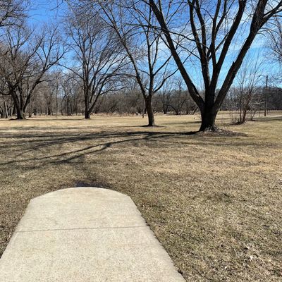 Hole 15 tee