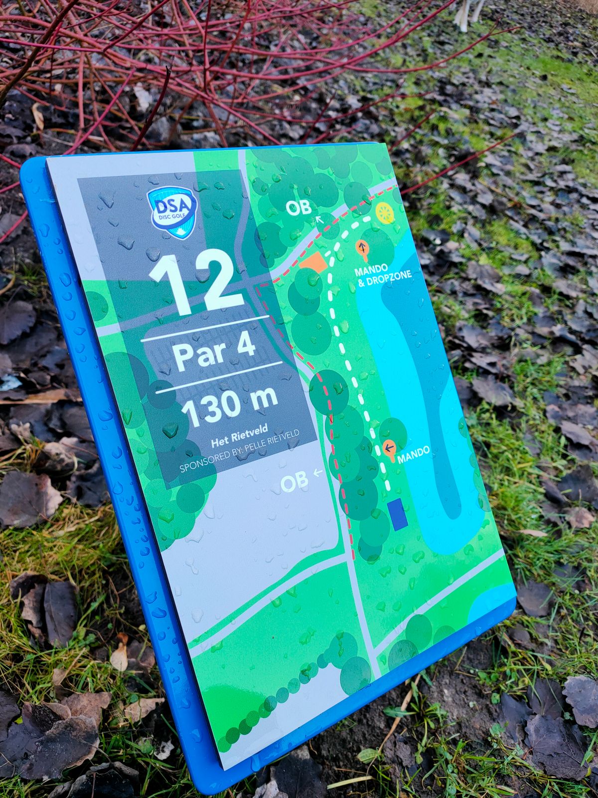 Tee signs for the blue layout.
