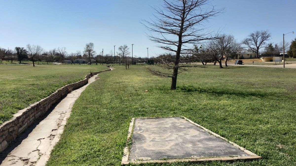 Hole 8