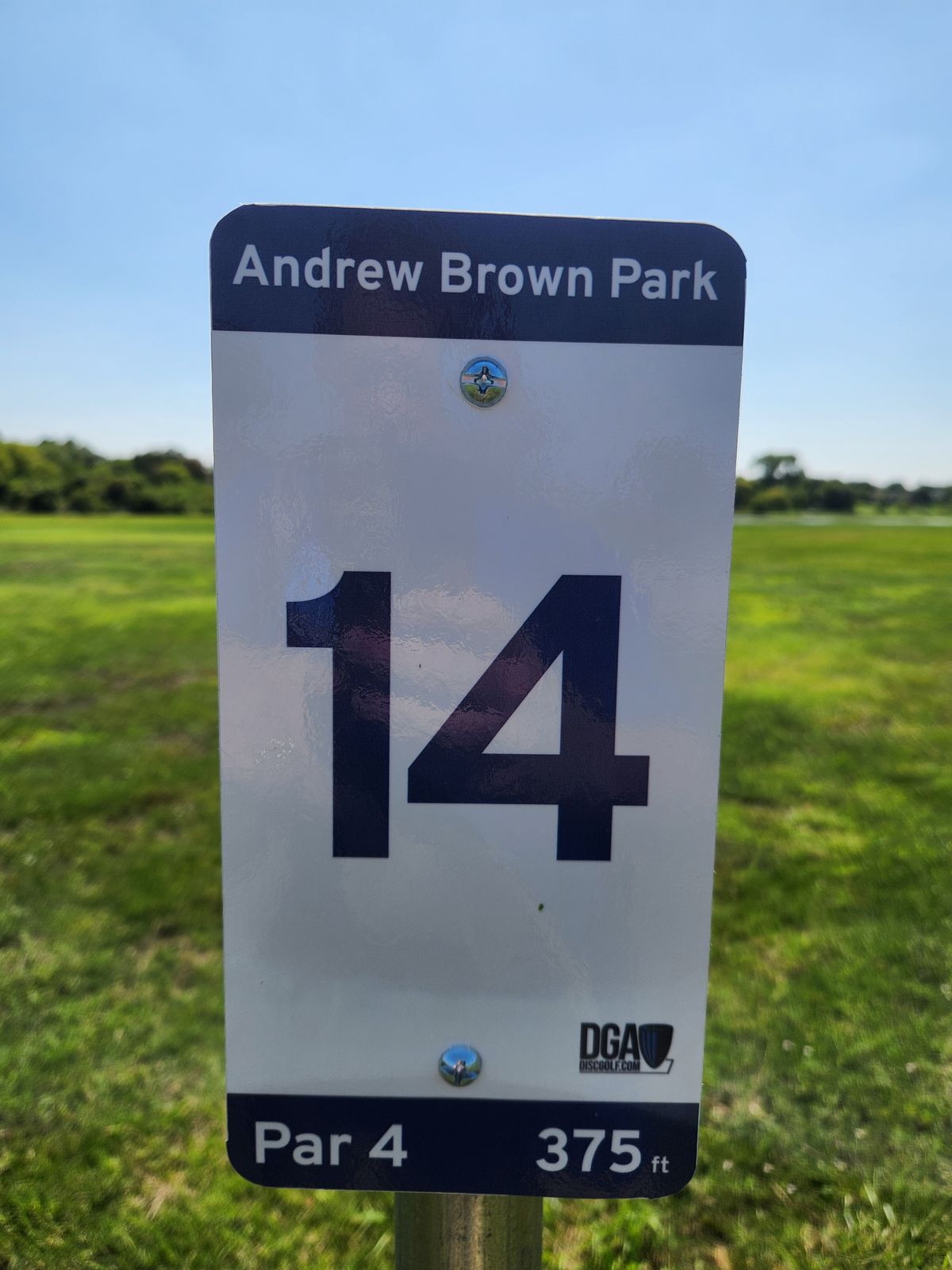 Hole 14 tee sign