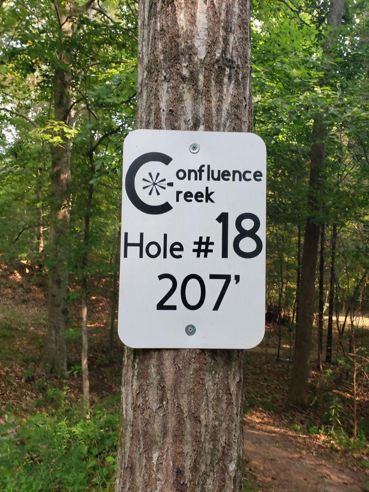Hole 18 tee sign