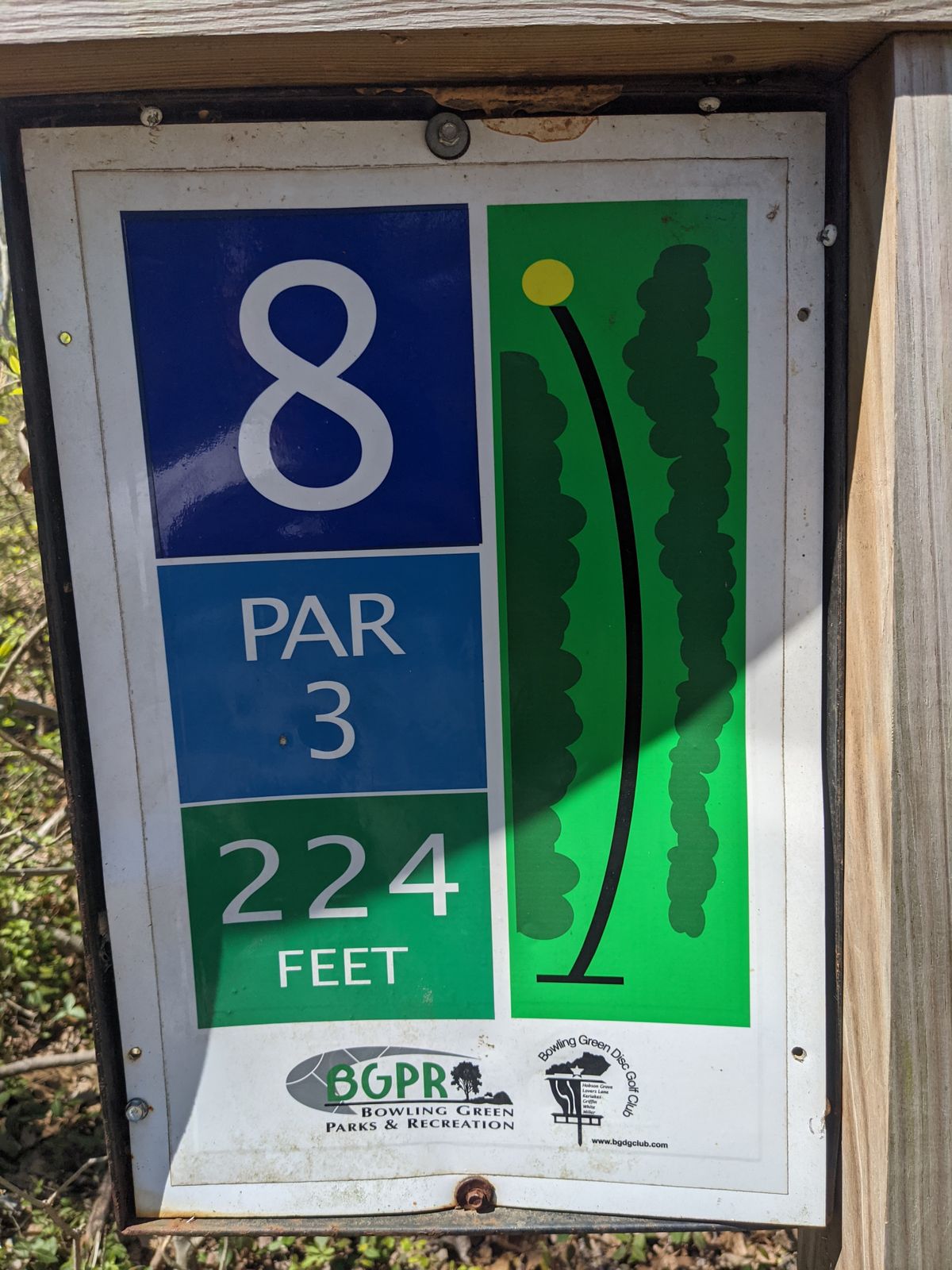 Hole 8 has a challenging initial gap that will carry 200 feet and finish left.   A bane for right handed forehand players or left handed backhand players.  Halfway down the fairway the hole pushes left and slightly downhill.