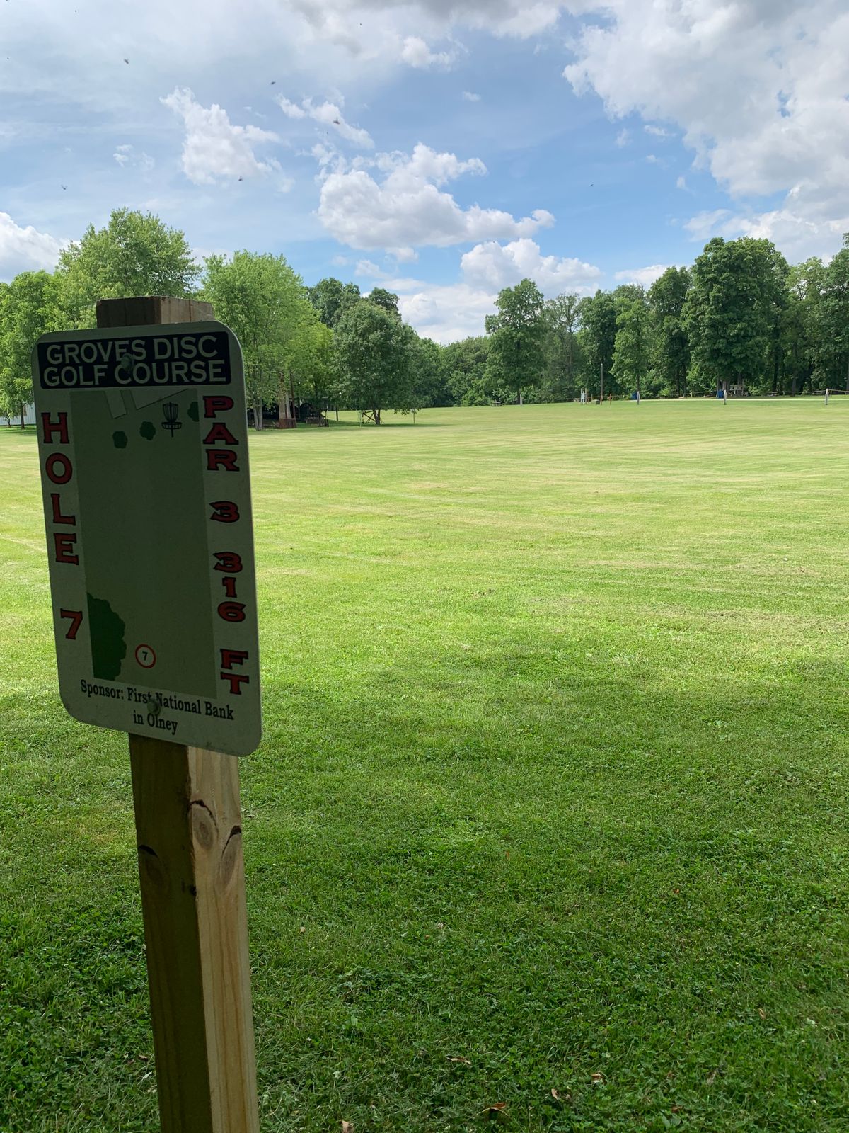 Hole 7 tee pad
