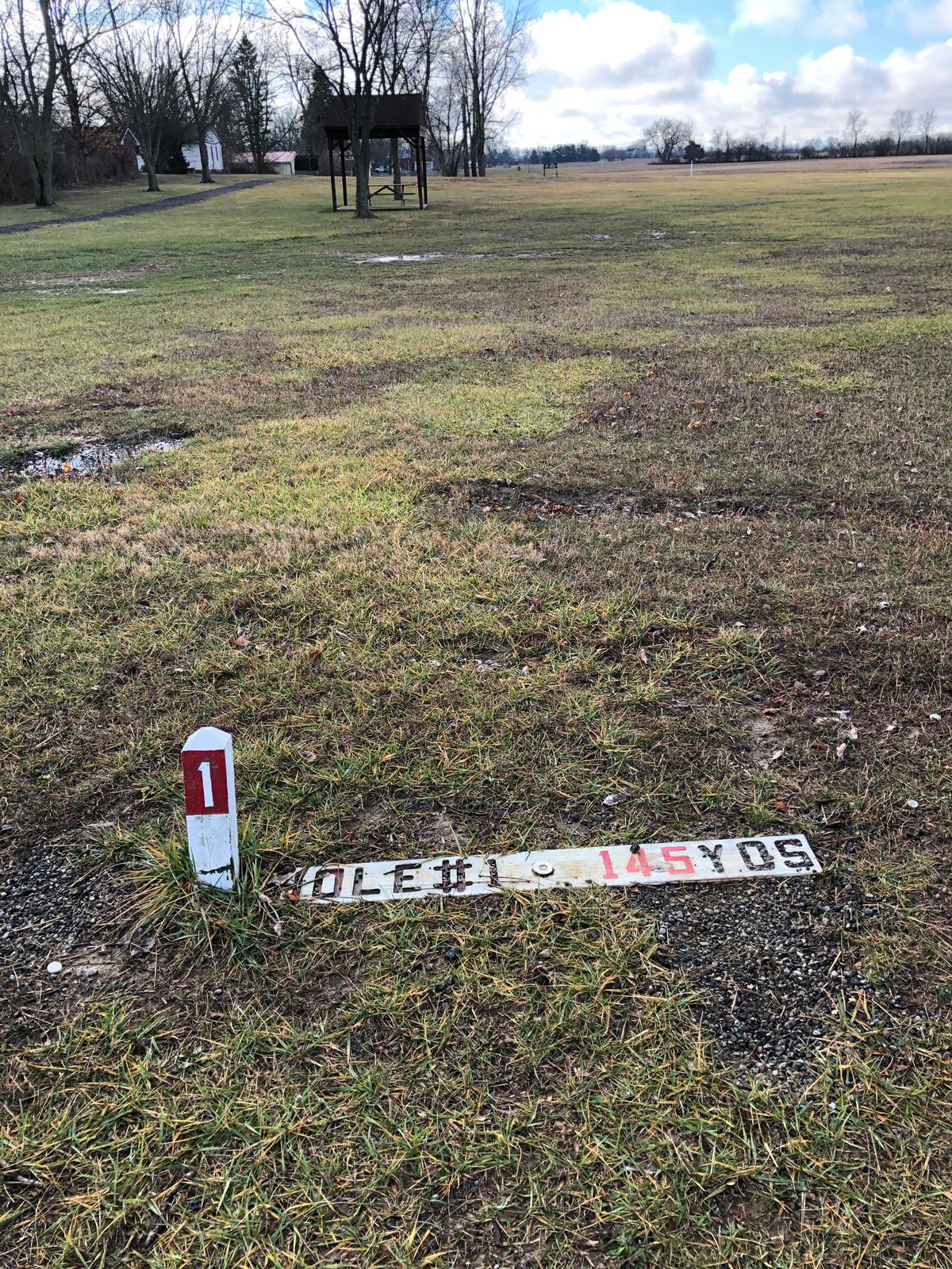 Hole 1 tee