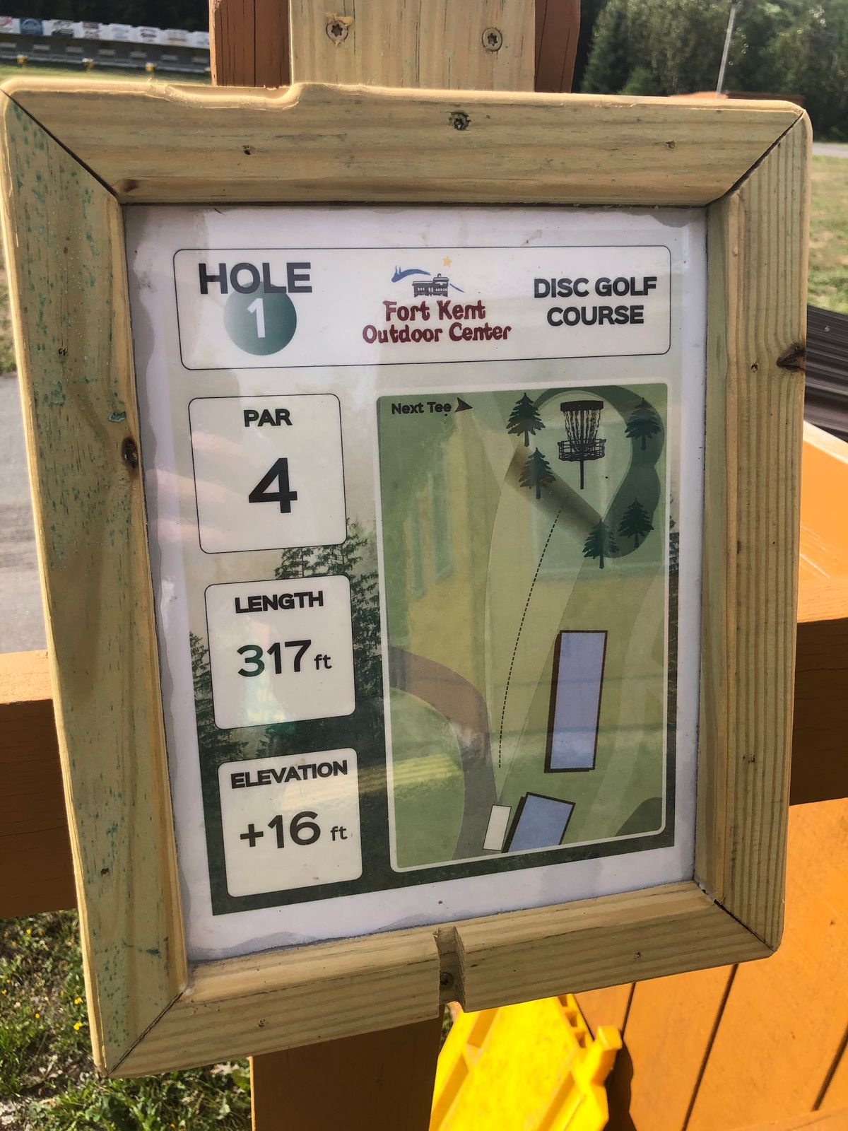 Hole 1 Tee Sign