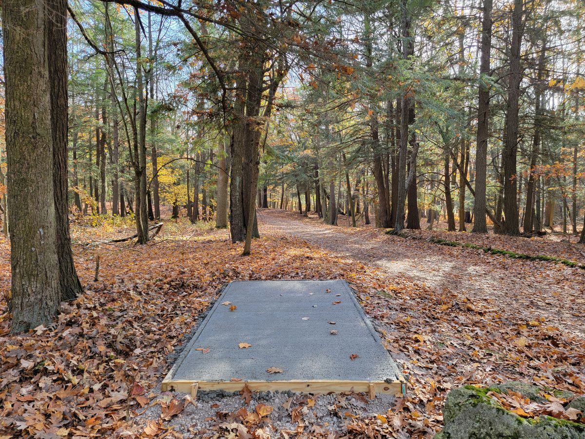 Hole 11, watch for hikers walking on the trail.