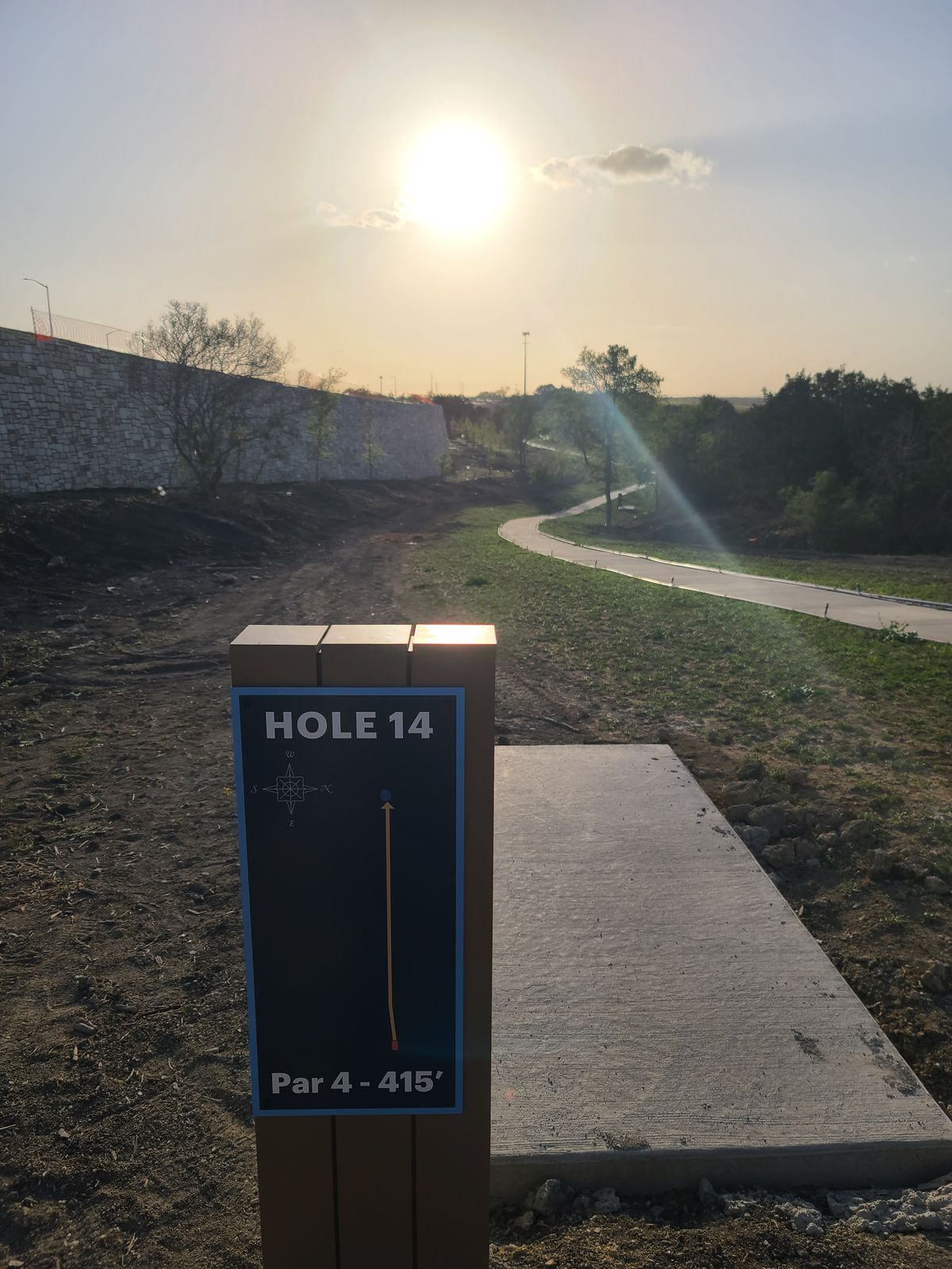 Tee box
