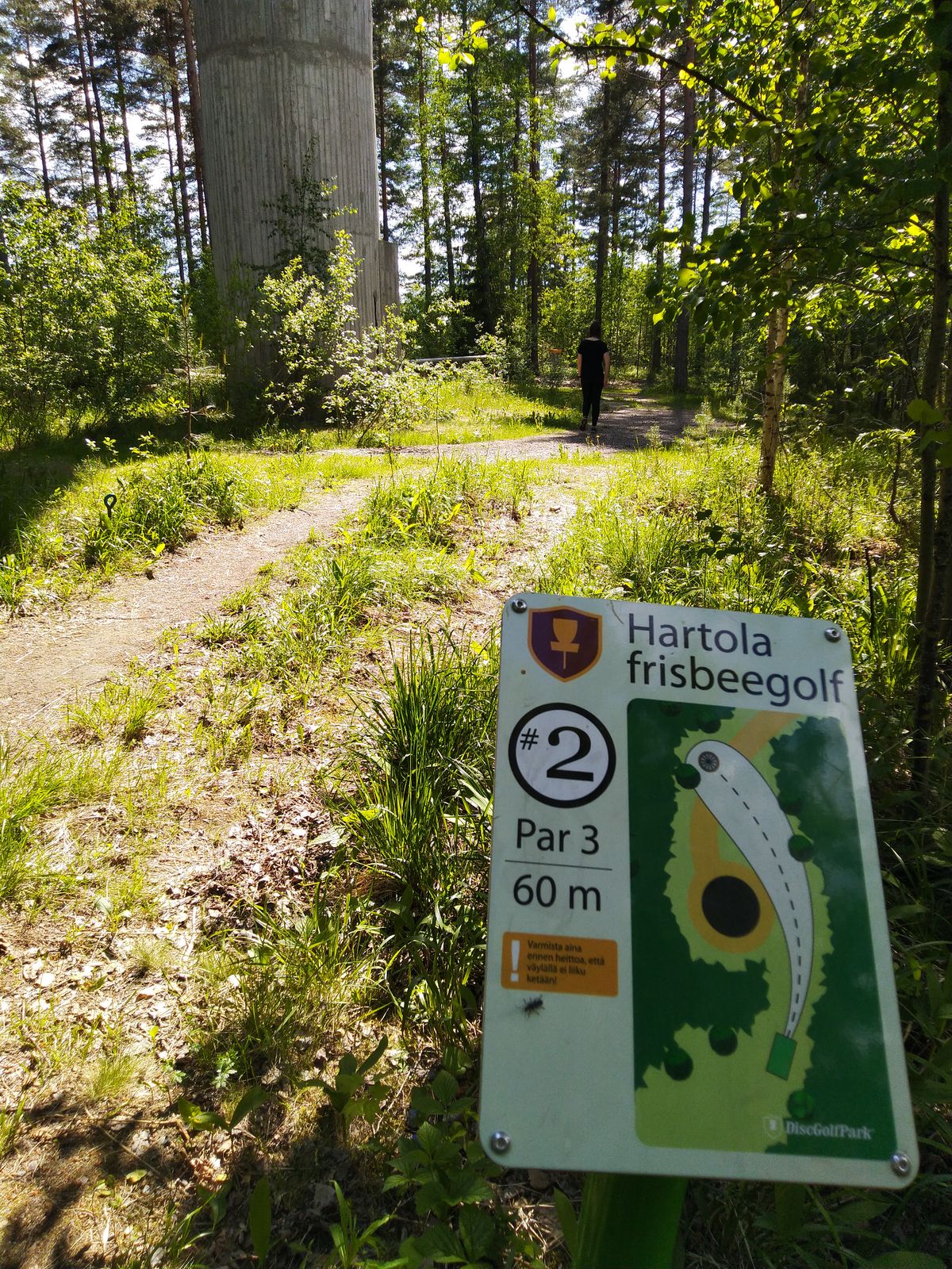 Holari napsahti 2. väylältä