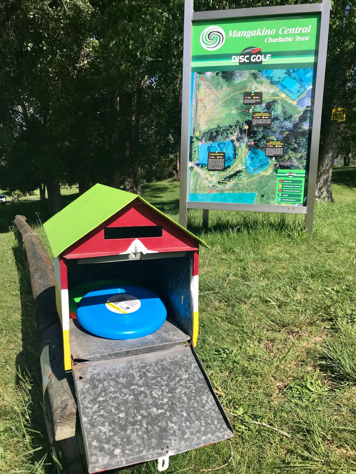 Map, Hole 1 & Letterbox