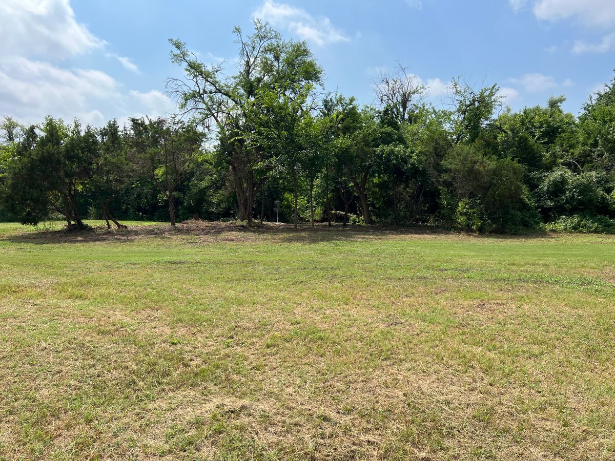 Hole 14 approach