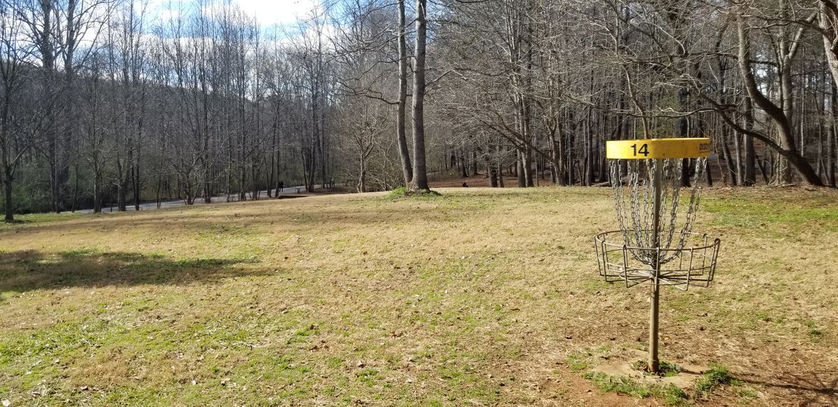 Hole 14 Green (B Pin Location)