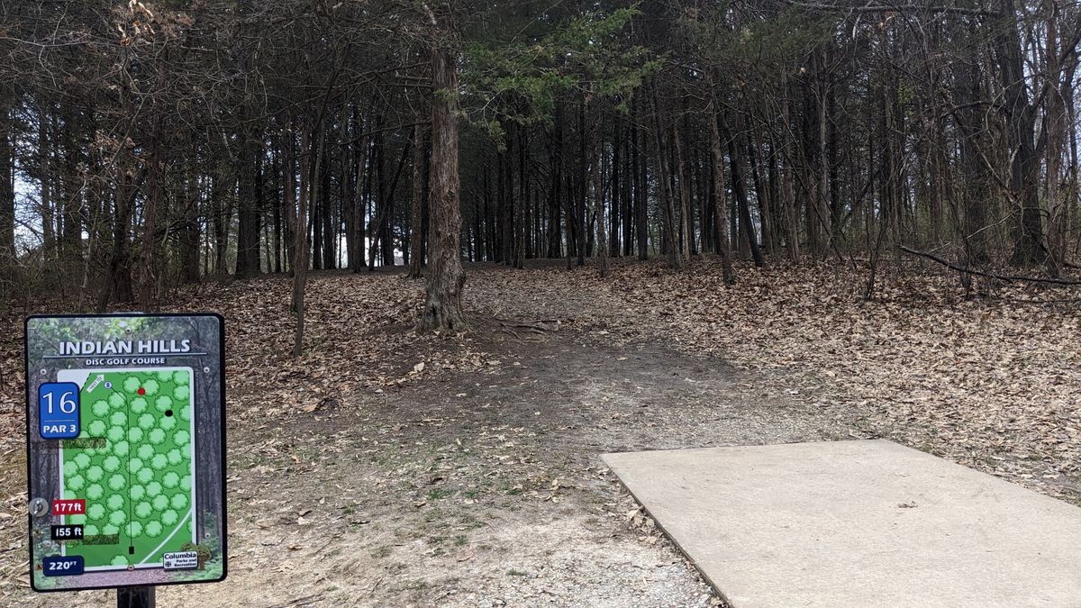 Hole 16 Teepad