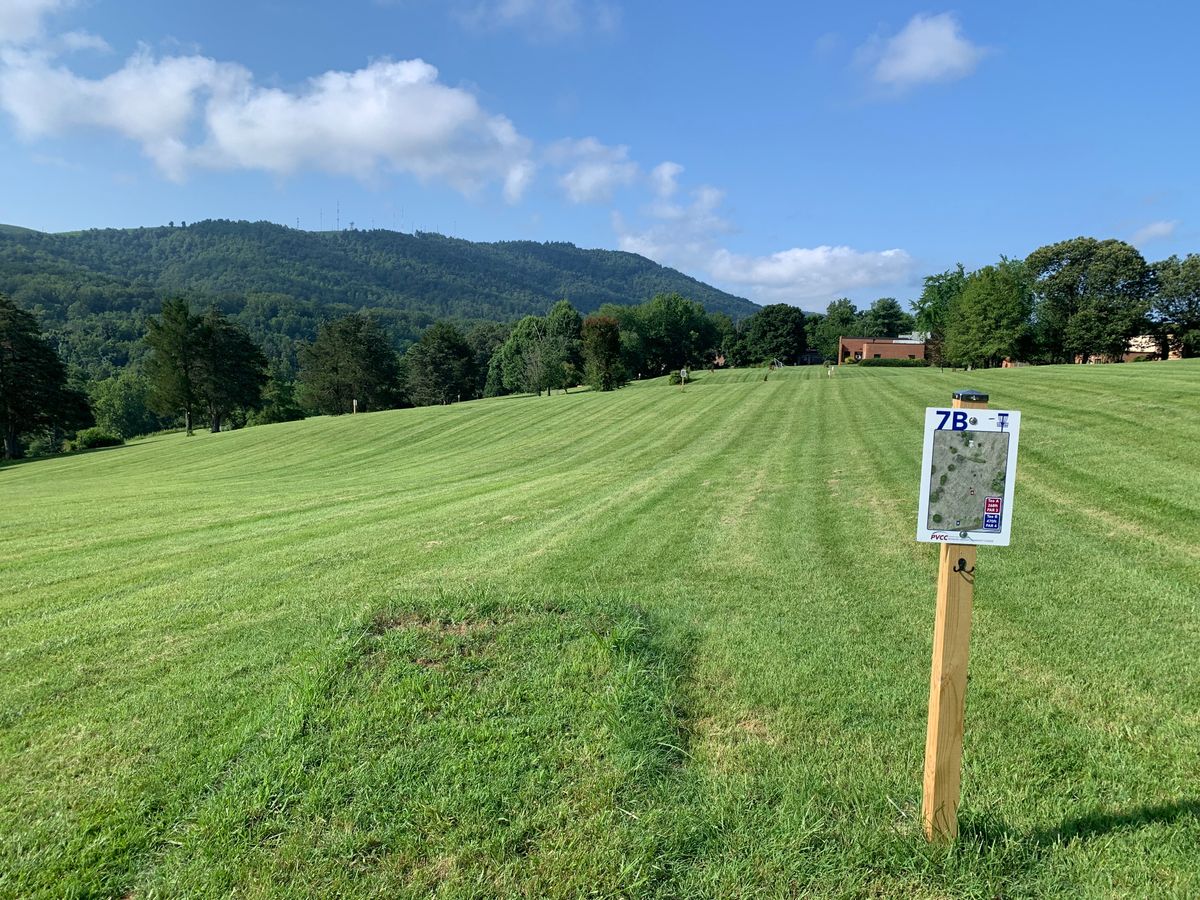 New tee signs