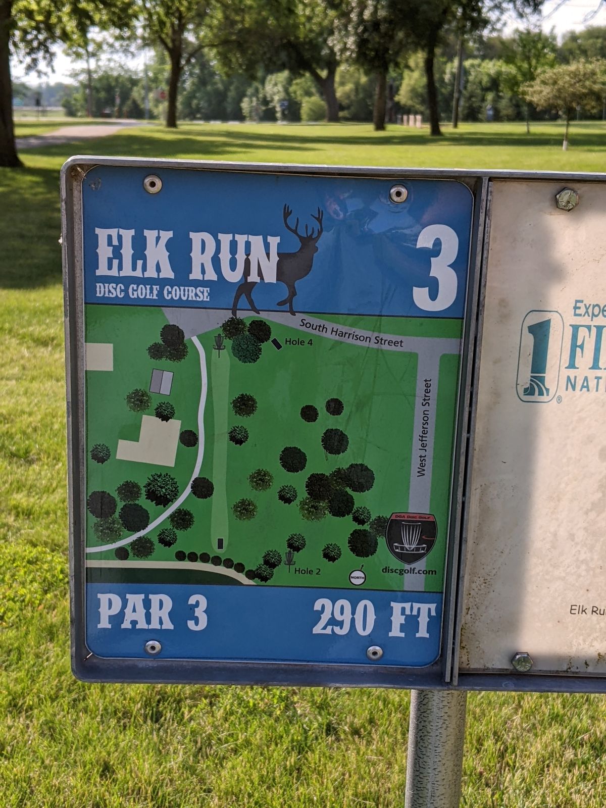 Hole 3 sign