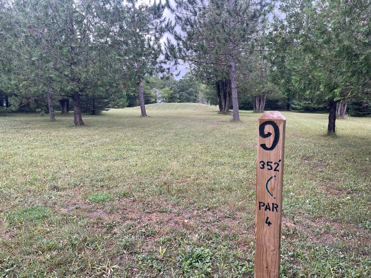 Tee pad 9