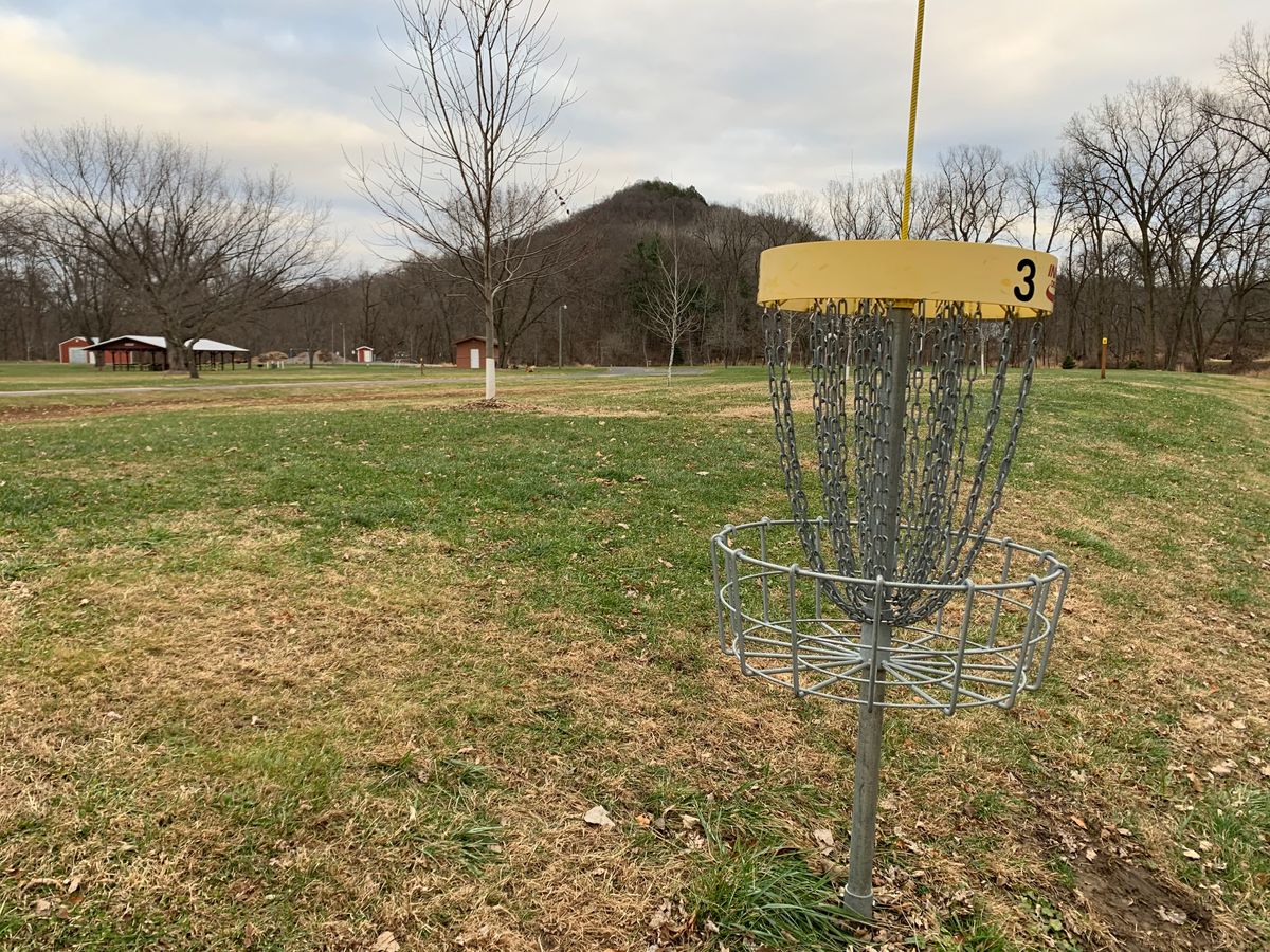 Hole 3’s basket.