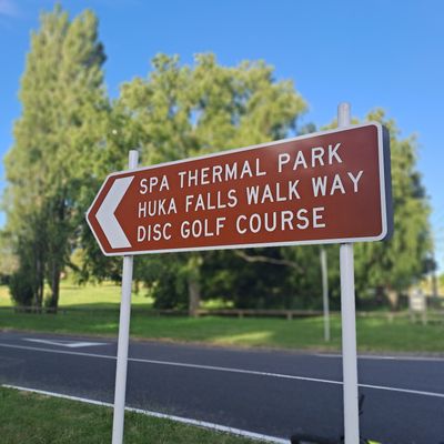 Entrance sign 2