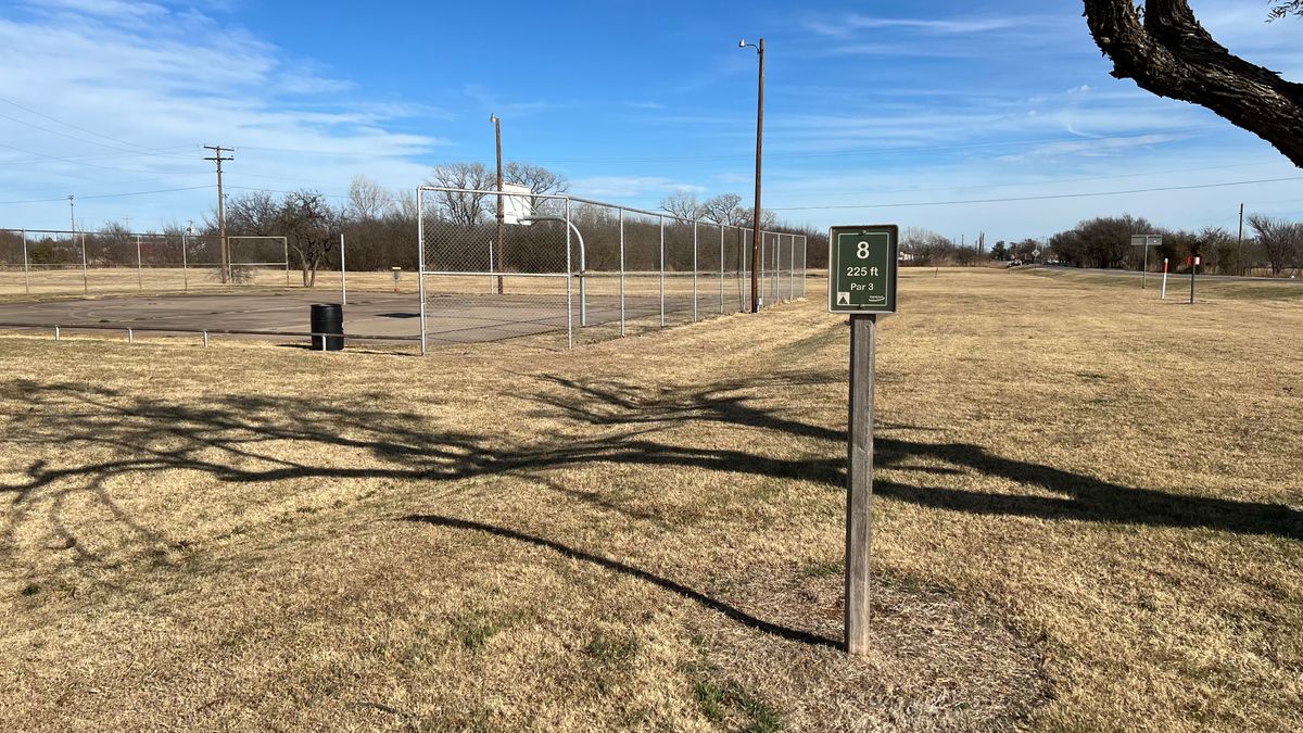 Hole 8