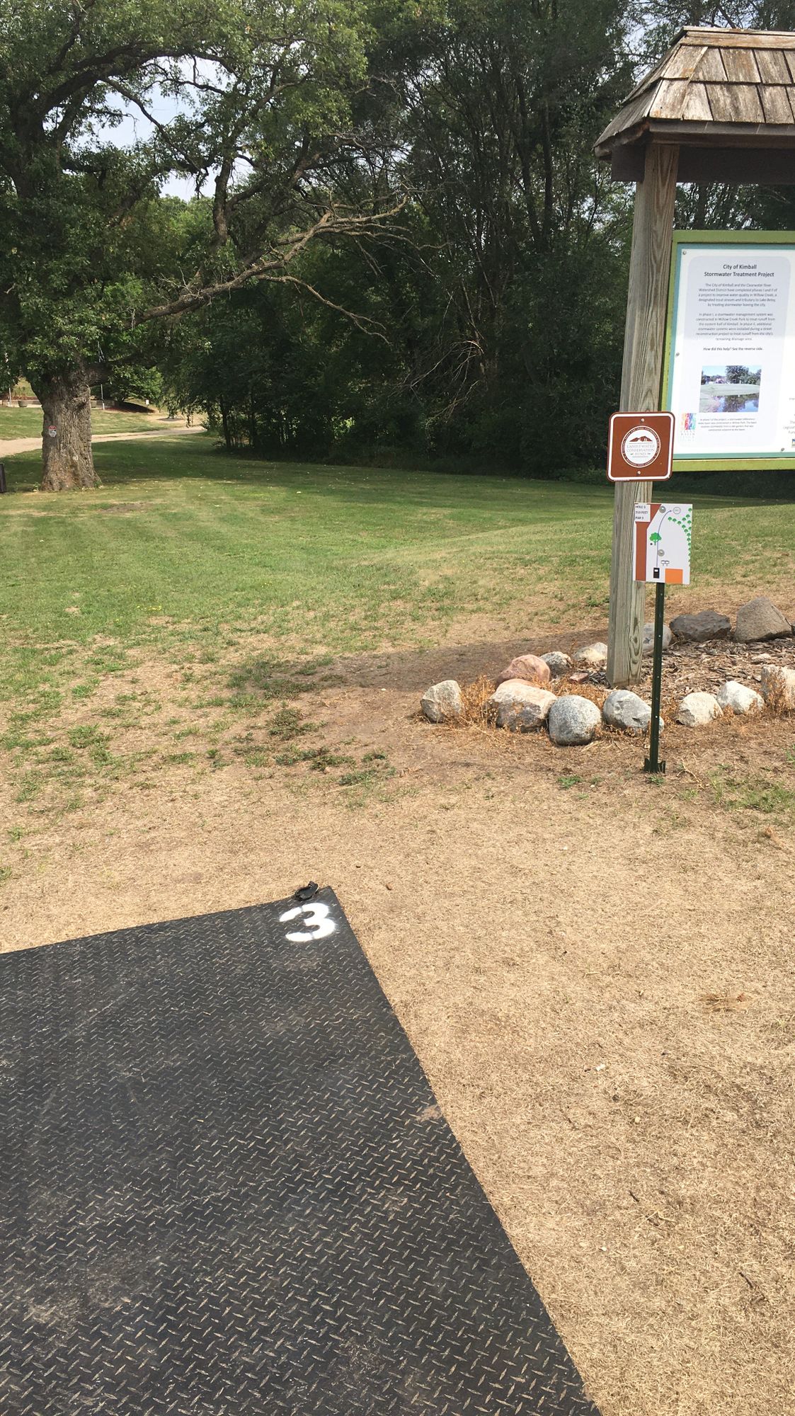 Hole 3 tee and fairway
