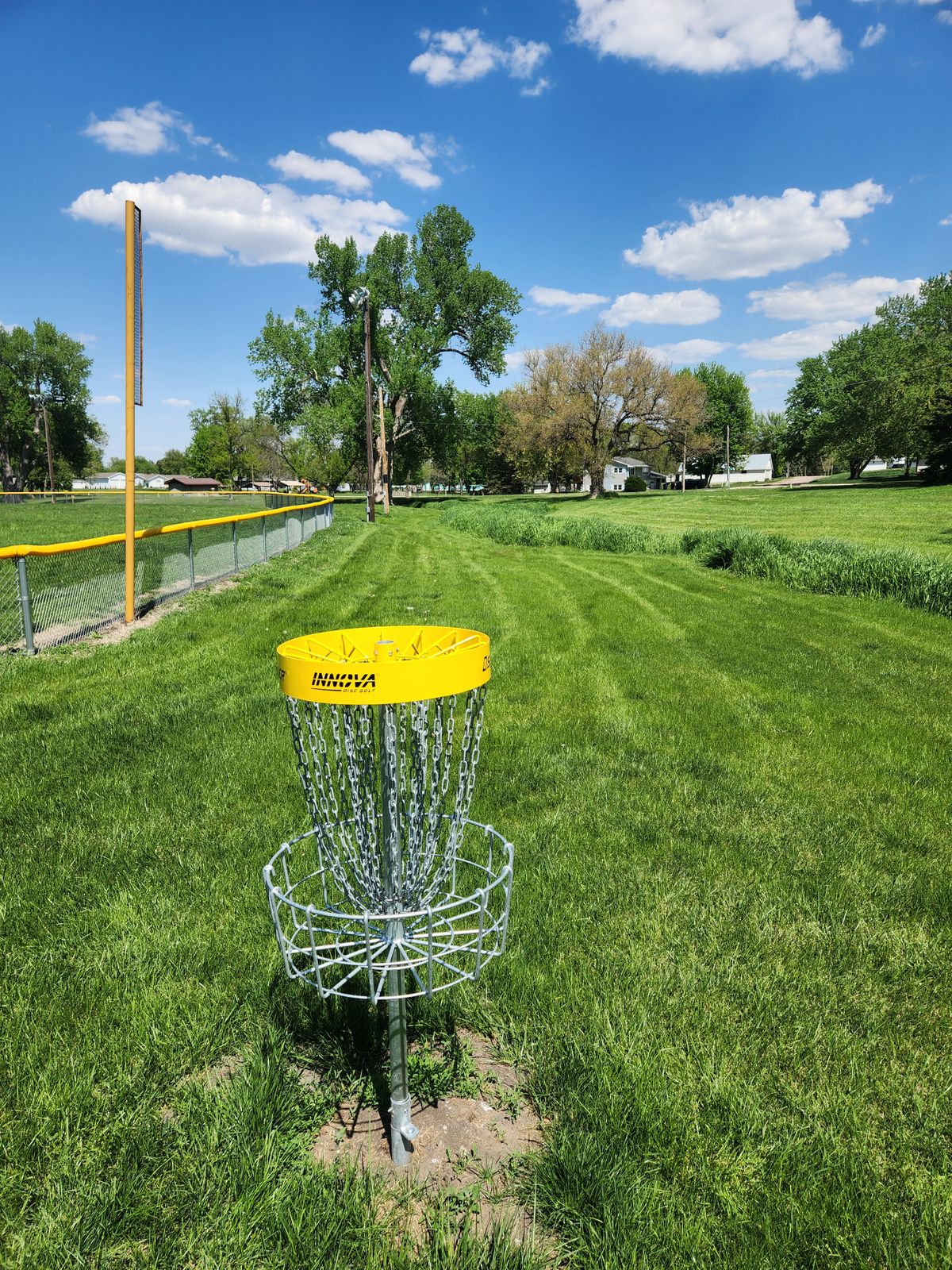 Hole 3 Basket