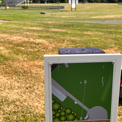 Hole 4.