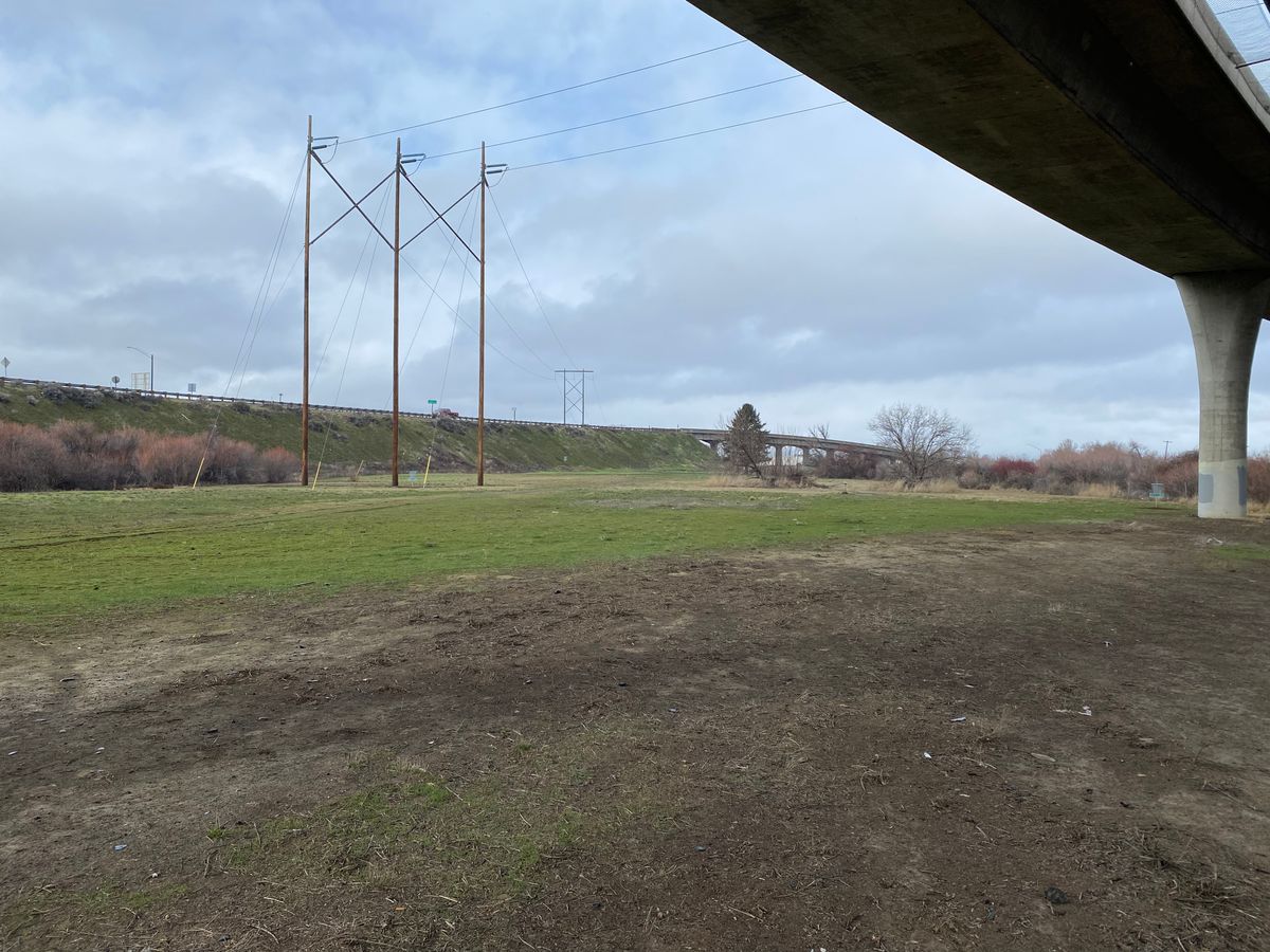 Looking under the Freeway on hole 7