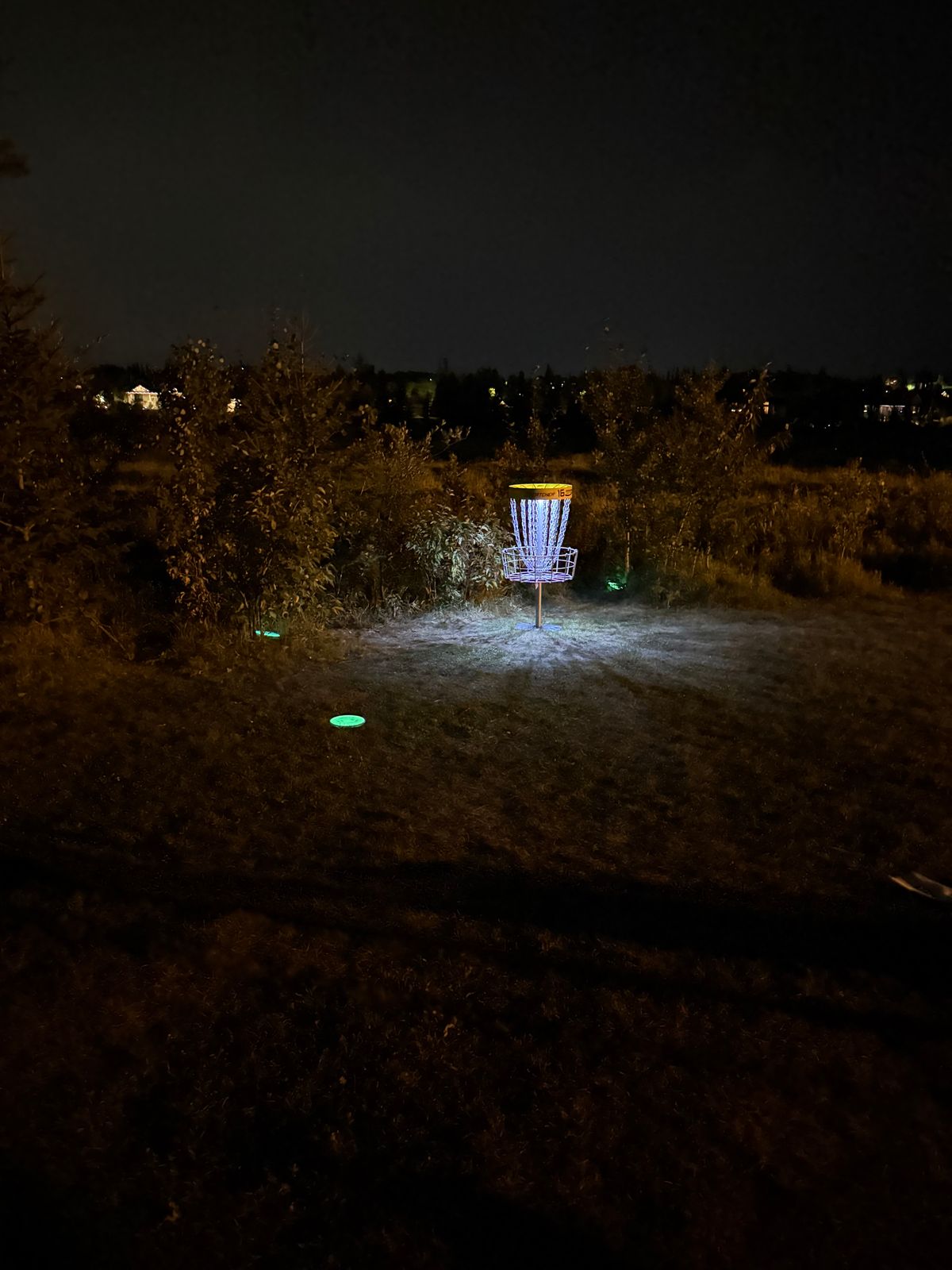 Hole 16 glow round