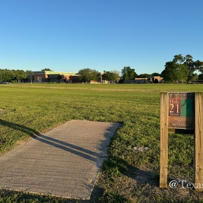 Hole 21