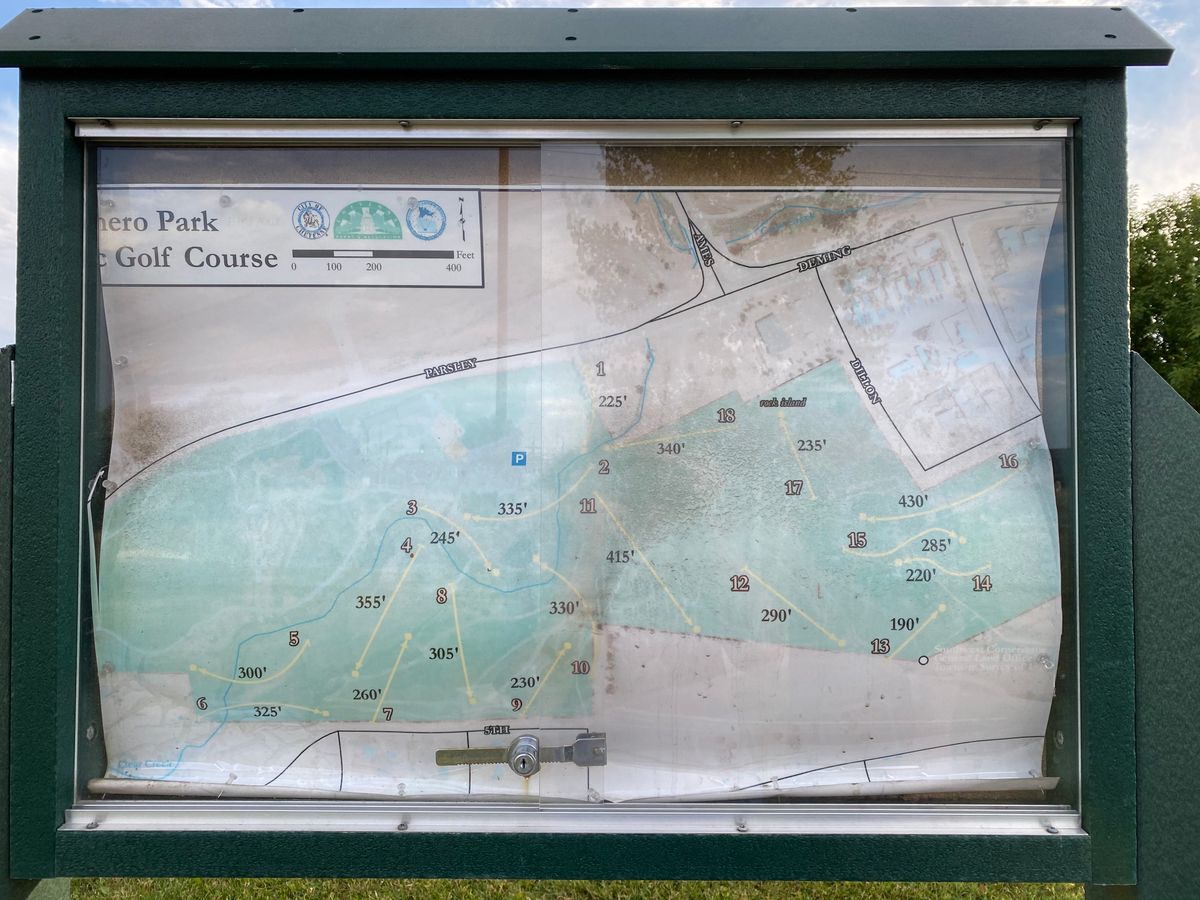 Map of course, Hole 1 starts to left of entrance.