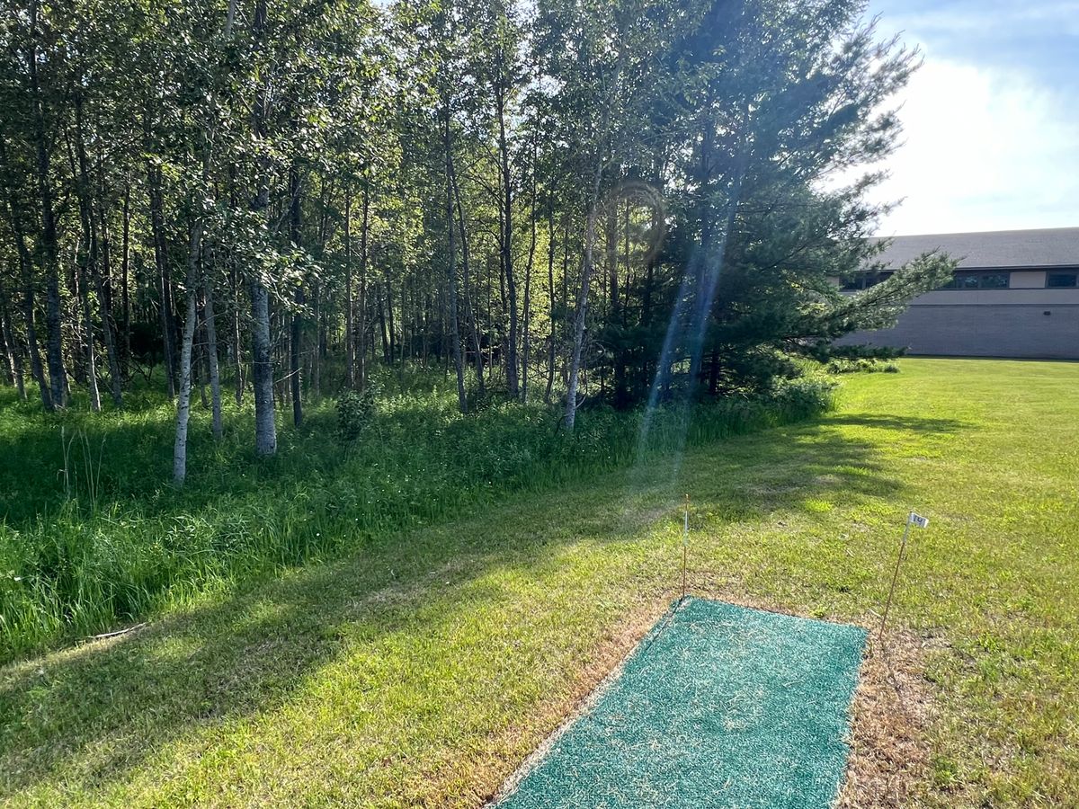 Tee pad 14 - dogleg left 