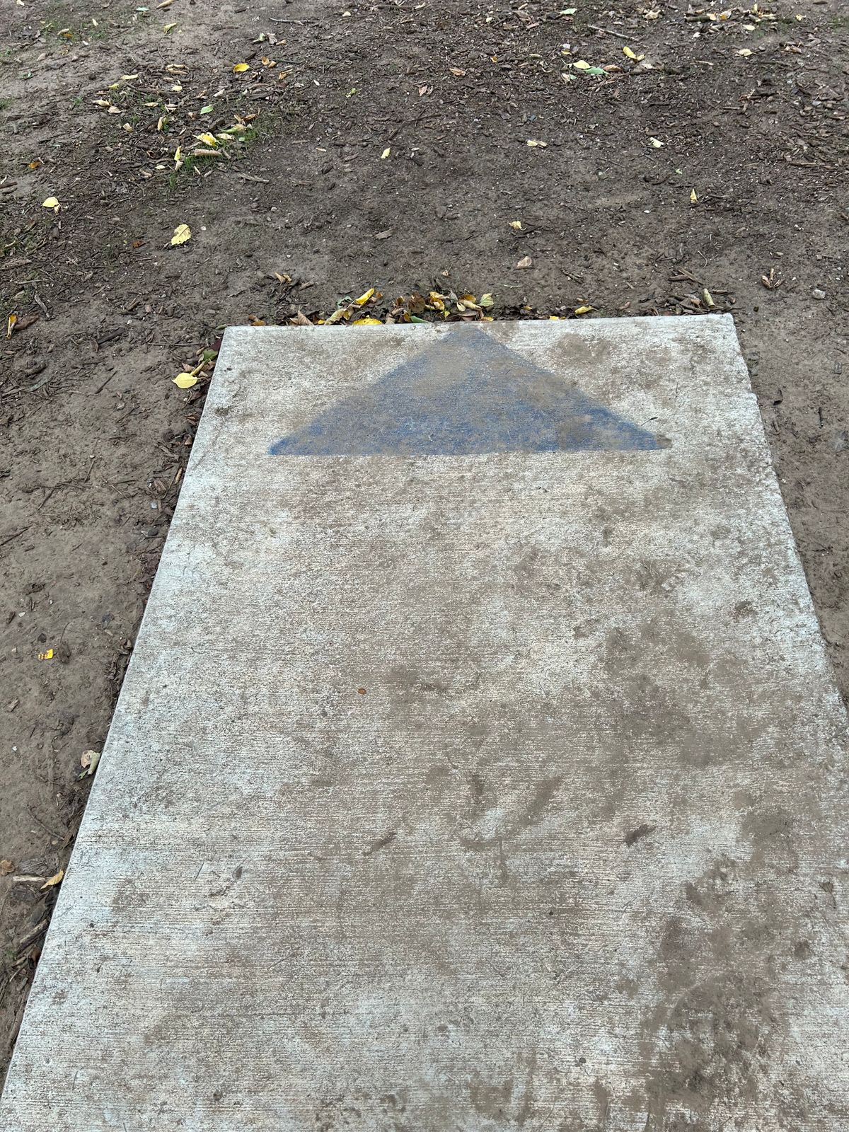 Blue color coded tee pad