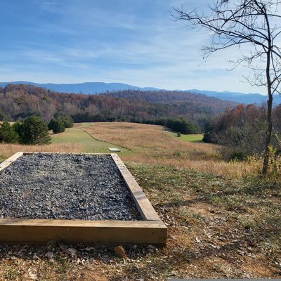 Hole 5 Tee
