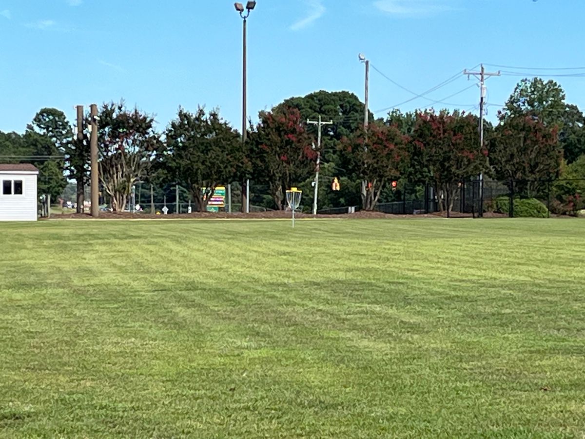 Hole 6 at front entrance.