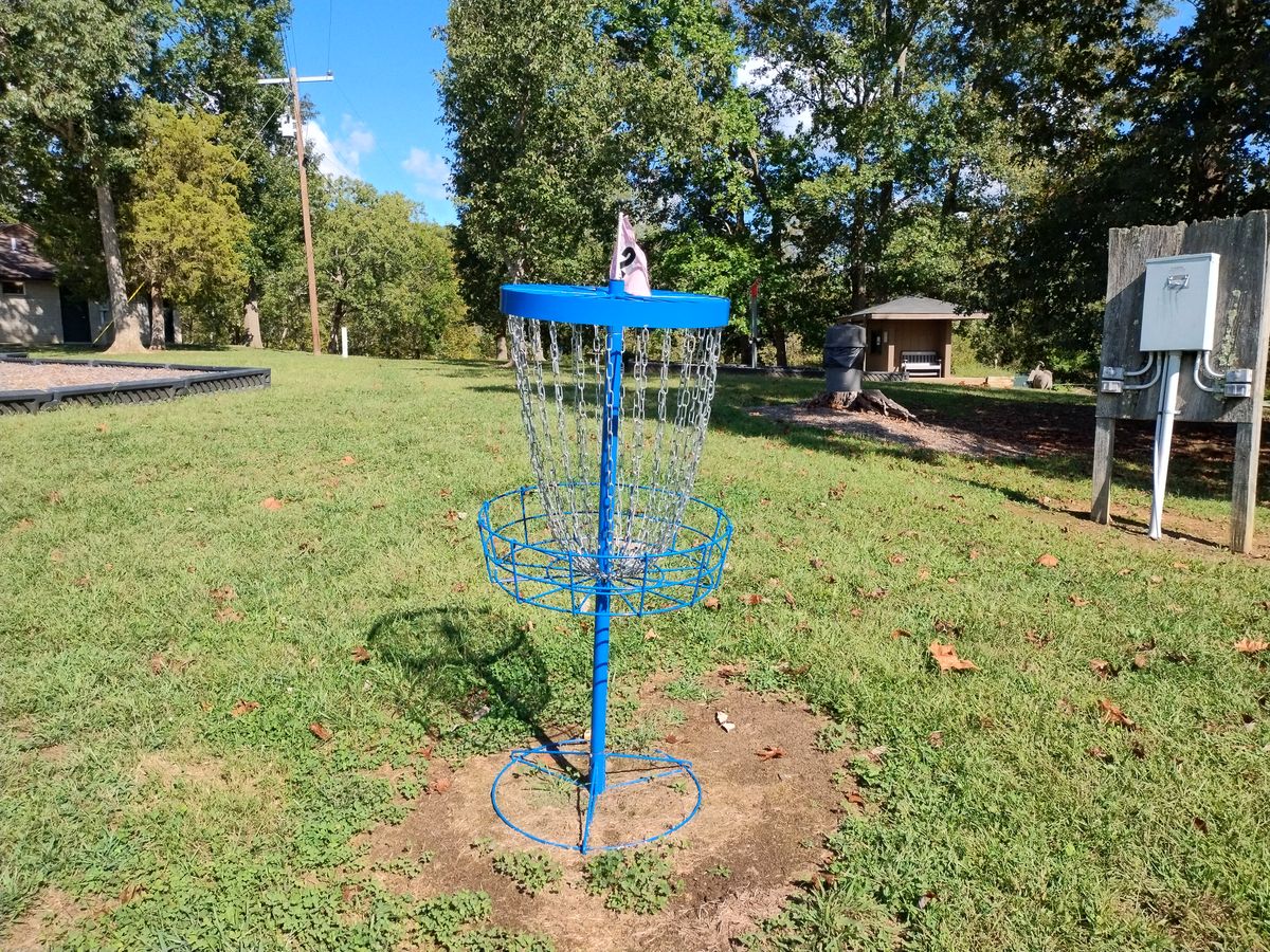 Basket 2 back view to tee pad
